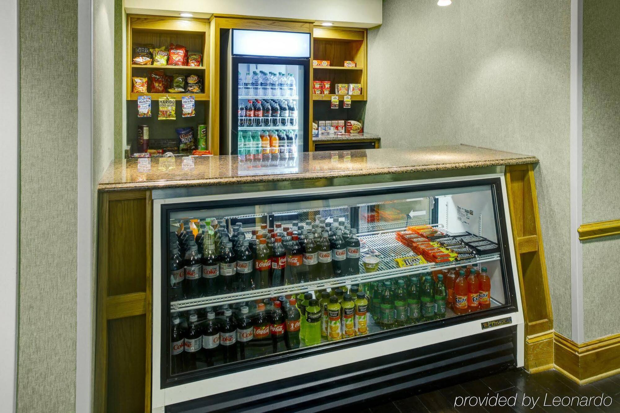 亚特兰大巴克黑德智选假日套房酒店 外观 照片